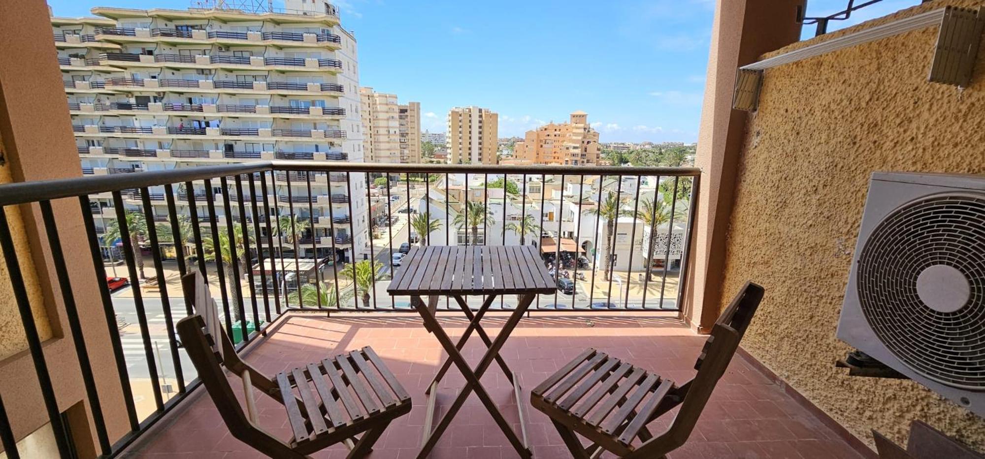 Pequeno Apartamento Con Vistas Al Mar Apartment Roquetas de Mar Exterior photo